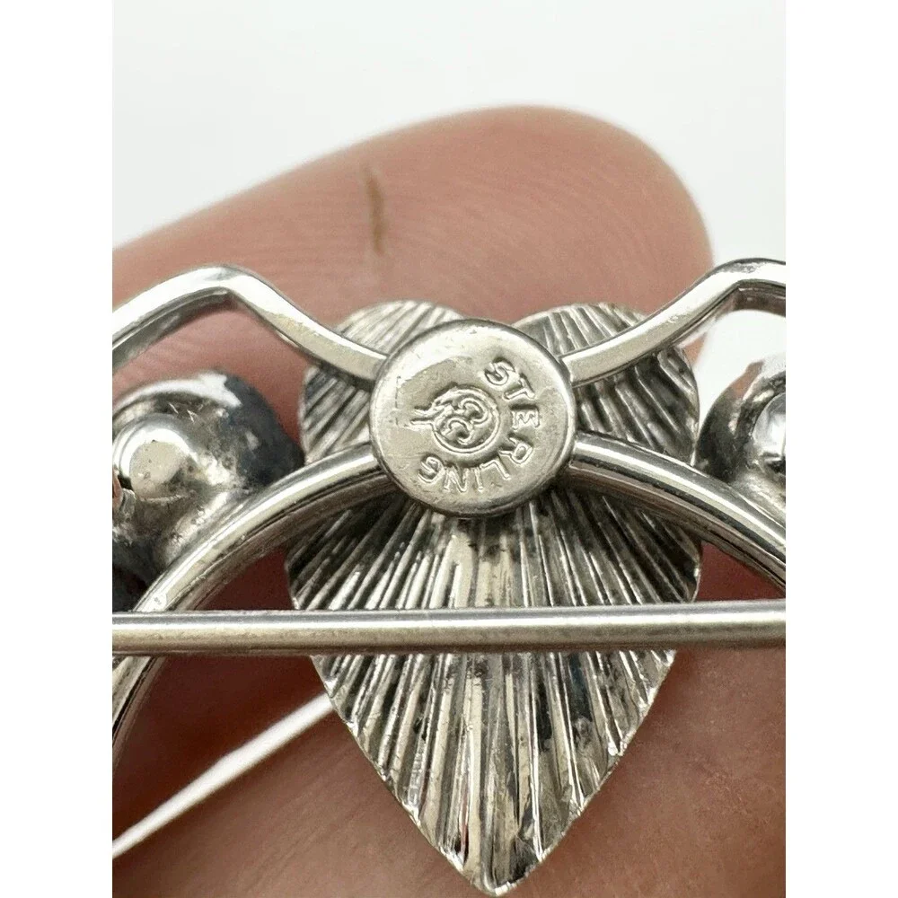 Vintage Sterling Silver Rhinestone Wreath Brooch Pin Multicolor